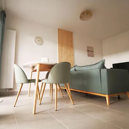 アパート Cocoon With Terrace At 2 Steps From The Sea *