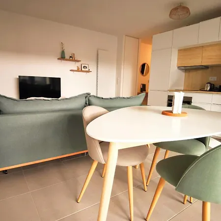 Cocoon With Terrace At 2 Steps From The Sea 아파트